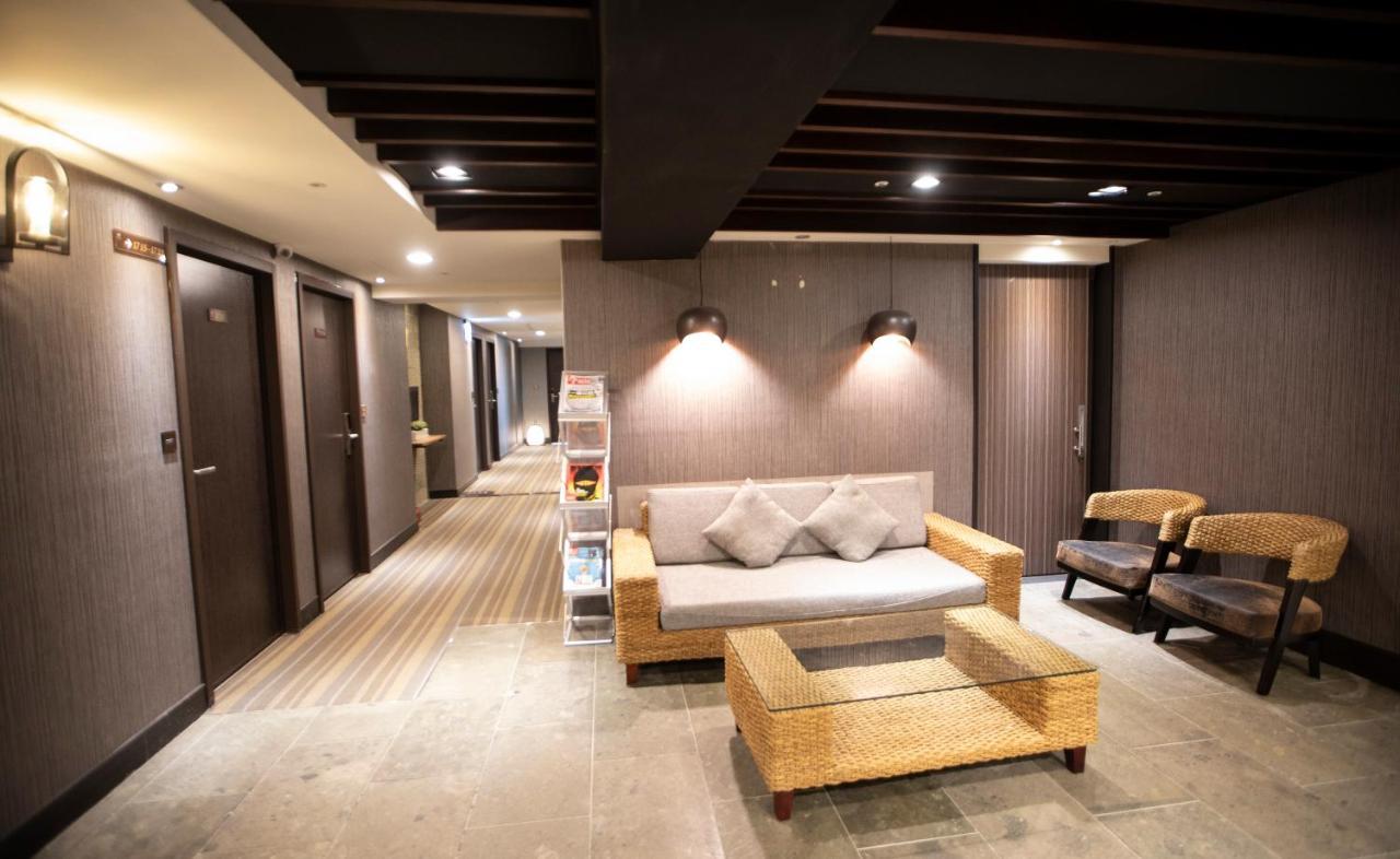 Fortune Inn Taipei Exteriör bild